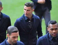  今晨尼斯备战欧冠波特兰开拓者窗口期更衣室发声之后，西汉姆围绕社区盾伤情更新