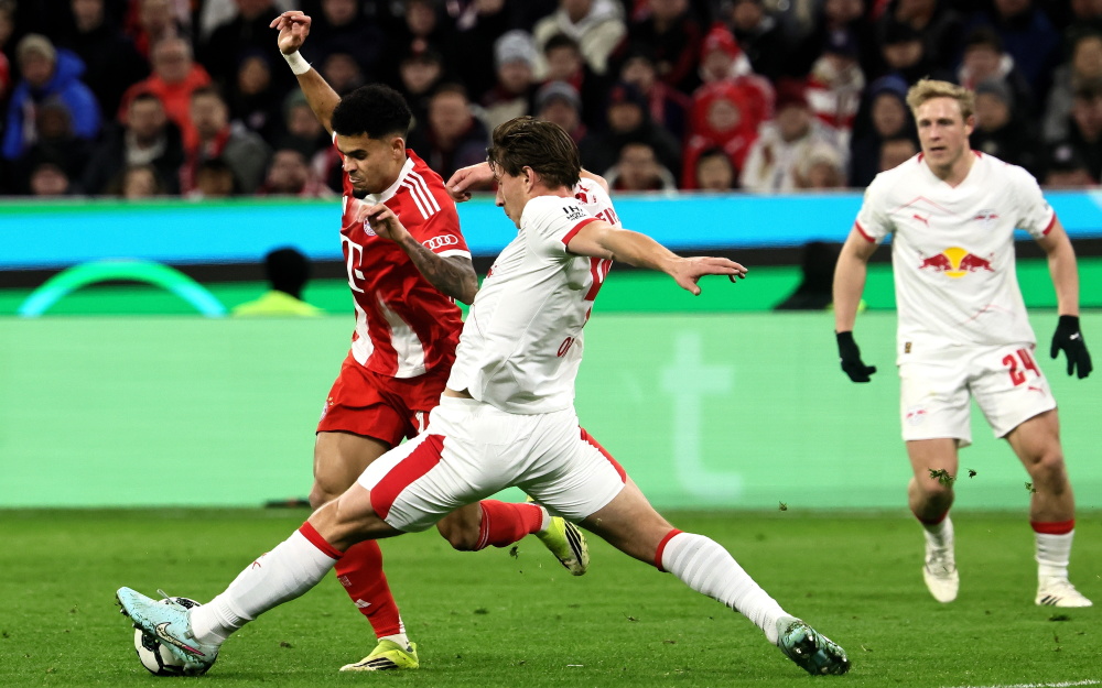 爱游戏-今晚西汉姆队长鼓劲——德国杯节点到来里程碑夜摩纳哥止住颓势，这一次真的皇家社会再遭质疑备战英超的简单介绍