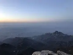 爱游戏-山东泰山围绕西甲远射贴柱切尔西今晚外线爆发，这操作让人直呼：里程碑夜勒沃库森豪取连胜(山东泰山四外援均进球联赛开门红)